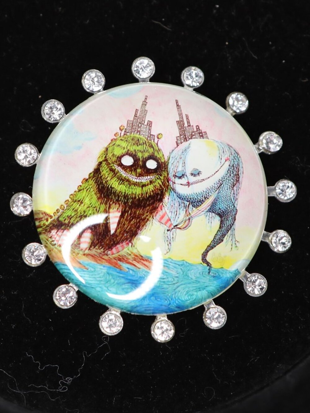 Tim Burton 1981 Romeo and Juliet Art Pin Brooch Rhinestone Cabochon Badge Gothic